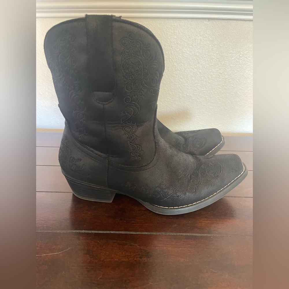 Roper Women’s Riley Vintage Short Western Boots - Snip Toe - size 10 - Picture 5 of 9